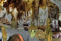 Wimmelbild Höhle